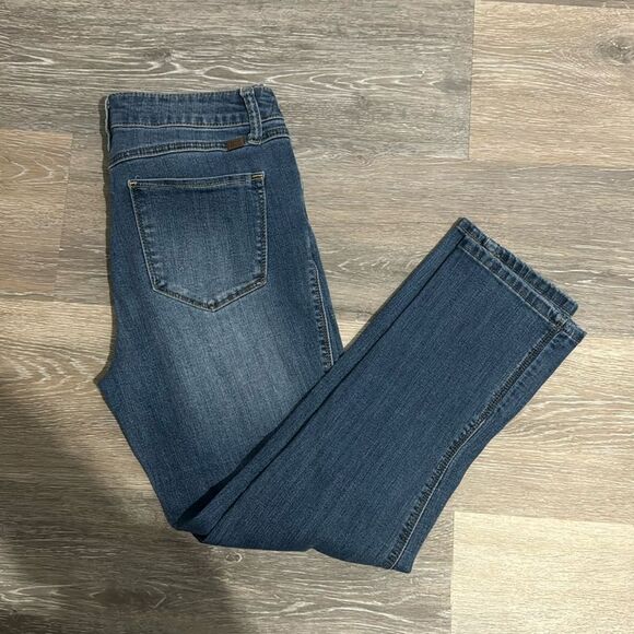 1822 Denim Pants - 1822 Cropped Straight Leg Jean